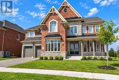 29 SANFORD CIRCLE | Springwater Ontario | Slide Image Three
