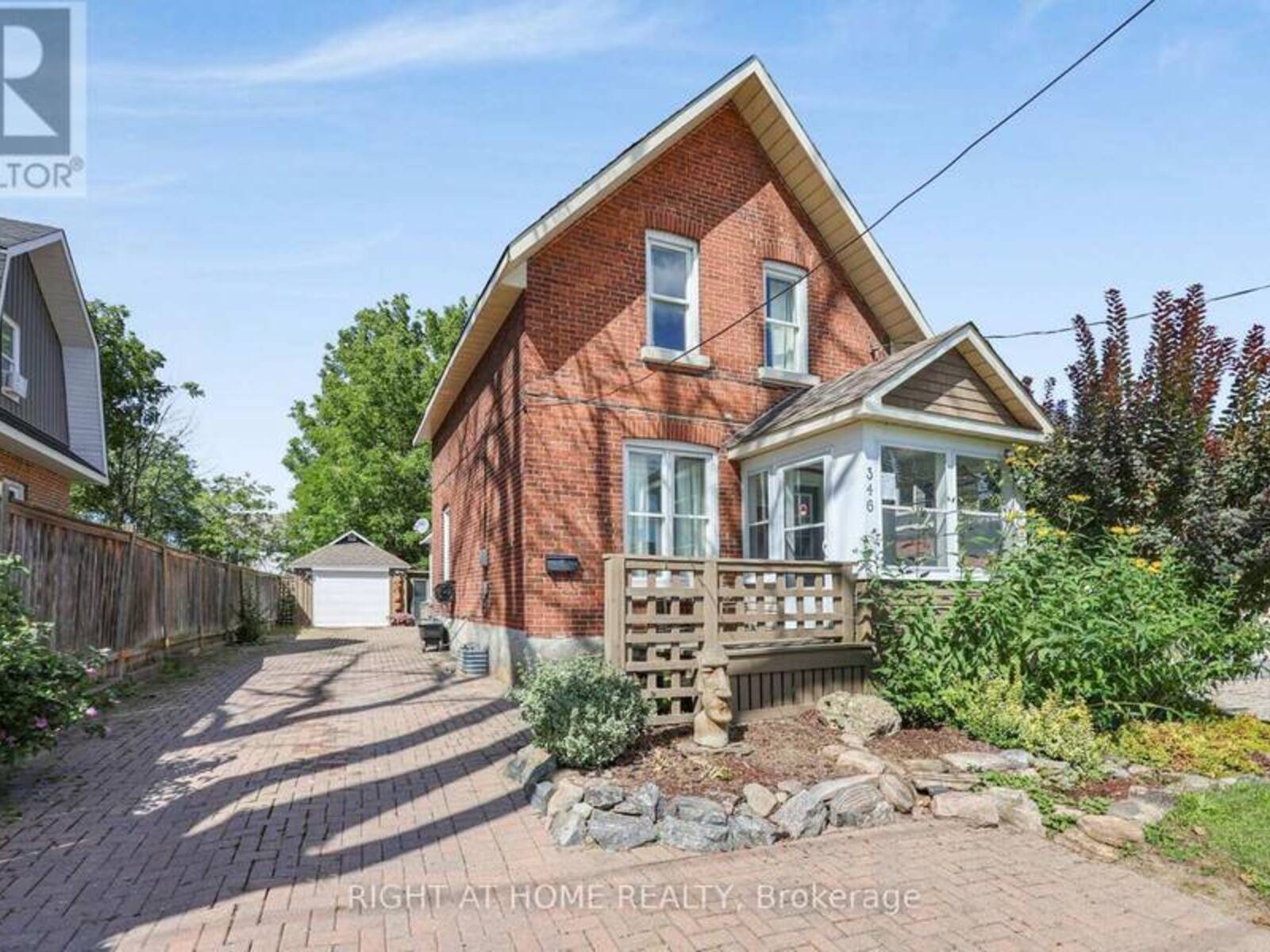 346 BAY STREET, Midland, Ontario L4R 1K2