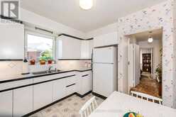 11 PICTON CRESCENT | Toronto Ontario | Slide Image Nine