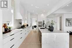 211 AMBROUS CRESCENT | Guelph Ontario | Slide Image Twelve