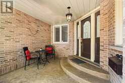 648 BAYHAMPTON CRESCENT | Waterloo Ontario | Slide Image Three