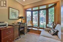 9 CAMERON CRESCENT | Toronto Ontario | Slide Image Nine
