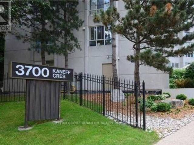 808 - 3700 KANEFF CRESCENT Mississauga Ontario, L5A 4B8 - 3 Bedrooms Condo For Sale