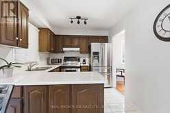 72 APPLETON TRAIL | Brampton Ontario | Slide Image Ten