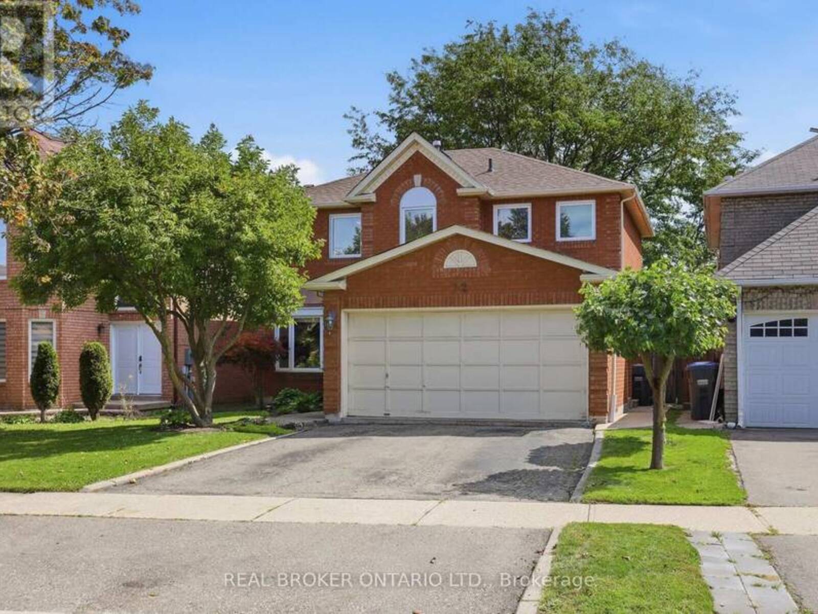 72 APPLETON TRAIL, Brampton, Ontario L6W 4L3