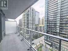 1011 NT - 99 BROADWAY AVENUE | Toronto Ontario | Slide Image Thirteen