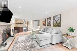 20 RINGWOOD CRESCENT | Toronto Ontario | Slide Image Thirty-four