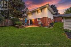 20 RINGWOOD CRESCENT | Toronto Ontario | Slide Image Forty-six