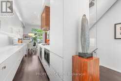 244 MANNING AVENUE | Toronto Ontario | Slide Image Nine