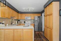 75 TUNNEY PLACE NW | Whitby Ontario | Slide Image Thirteen