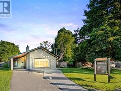 23 PENETANG CRESCENT Toronto Ontario, M1K 4Y4