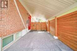 31 WISHING WELL DRIVE | Toronto Ontario | Slide Image Three
