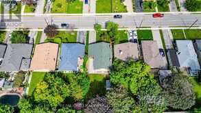 31 WISHING WELL DRIVE | Toronto Ontario | Slide Image Forty