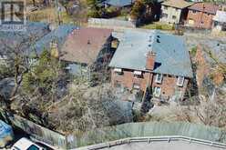 29 LOVE CRESCENT | Toronto Ontario | Slide Image Three