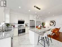 15 VEDETTE WAY | Vaughan Ontario | Slide Image Nine