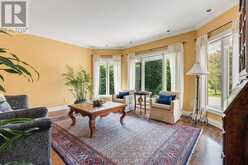 83 BURNDEAN COURT | Richmond Hill Ontario | Slide Image Thirteen