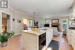 83 BURNDEAN COURT | Richmond Hill Ontario | Slide Image Seventeen
