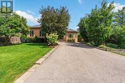 83 BURNDEAN COURT | Richmond Hill Ontario | Slide Image One