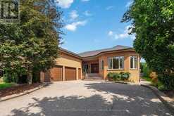 83 BURNDEAN COURT | Richmond Hill Ontario | Slide Image Two