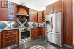 56A ROOSEVELT DRIVE | Richmond Hill Ontario | Slide Image Nine