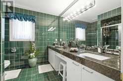 56A ROOSEVELT DRIVE | Richmond Hill Ontario | Slide Image Twenty-two