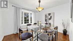 4 SHADY LANE CRESCENT | Markham Ontario | Slide Image Nine