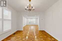 60 CARRINGTON DRIVE | Richmond Hill Ontario | Slide Image Ten