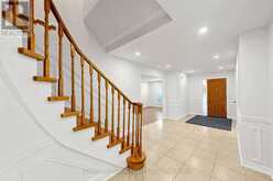 60 CARRINGTON DRIVE | Richmond Hill Ontario | Slide Image Nineteen
