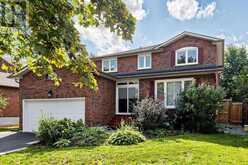 60 CARRINGTON DRIVE | Richmond Hill Ontario | Slide Image Two