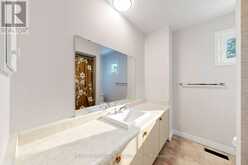 60 CARRINGTON DRIVE | Richmond Hill Ontario | Slide Image Thirty