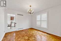 60 CARRINGTON DRIVE | Richmond Hill Ontario | Slide Image Nine