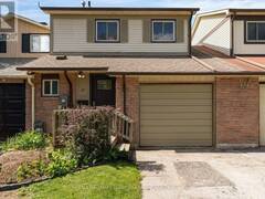47 KIPLING PLACE Barrie Ontario, L4N 4W9