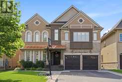 2177 VINELAND CRESCENT | Oakville Ontario | Slide Image One