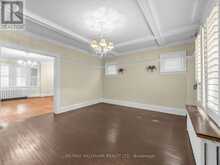 7 HUMBERVIEW CRESCENT | Toronto Ontario | Slide Image Twelve