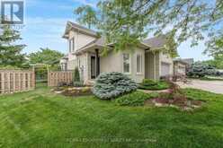 4014 JARVIS CRESCENT | Burlington Ontario | Slide Image One