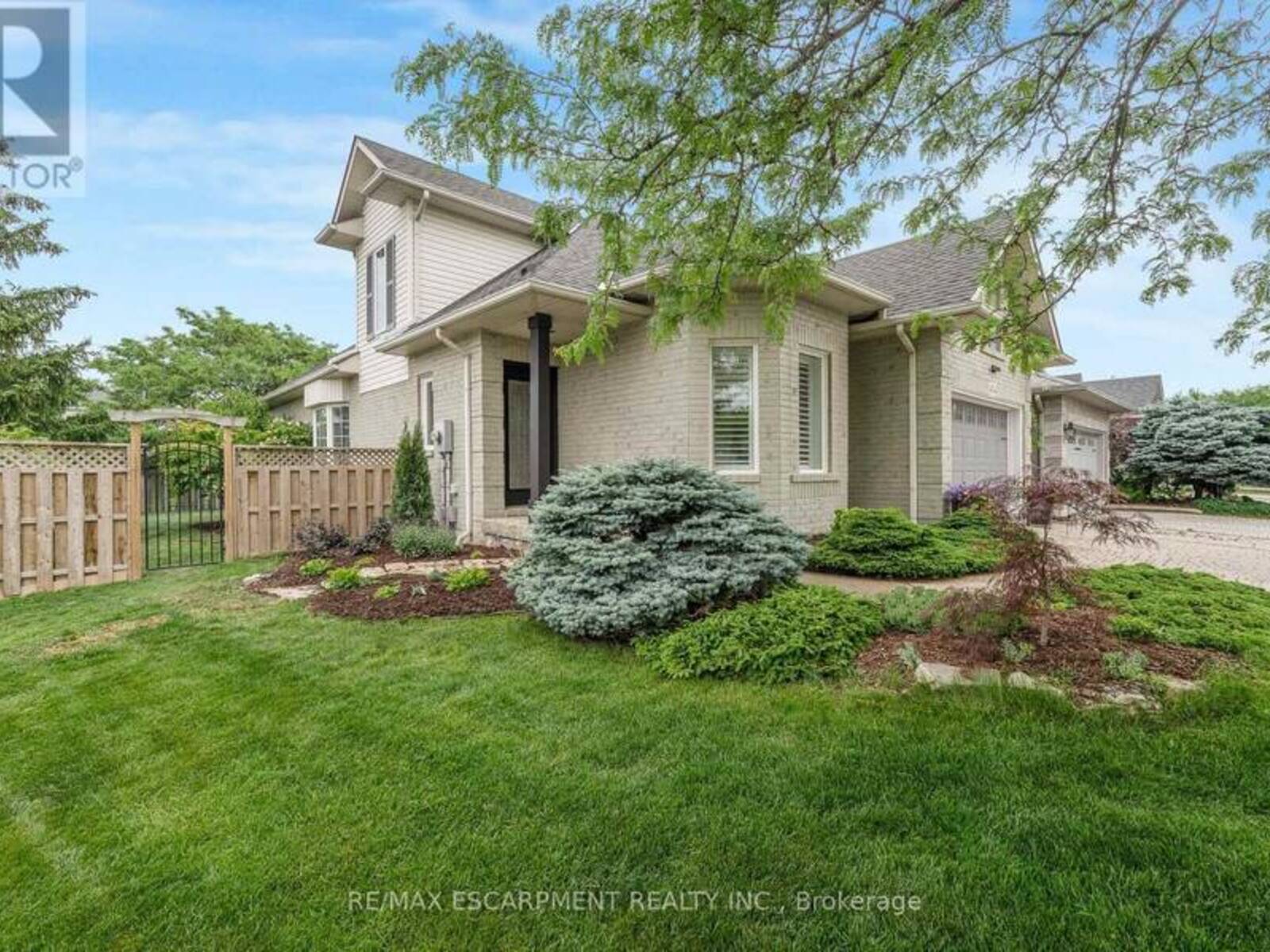 4014 JARVIS CRESCENT, Burlington, Ontario L7M 4K1