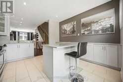 62 CORMIER HEIGHTS | Toronto Ontario | Slide Image Eighteen