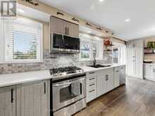252 MUD STREET E | Hamilton Ontario | Slide Image Nine