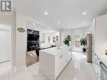 161 AUSTIN PAUL DRIVE N | Newmarket Ontario | Slide Image Fifteen