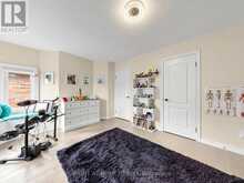 161 AUSTIN PAUL DRIVE N | Newmarket Ontario | Slide Image Twenty-one