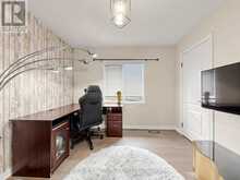 161 AUSTIN PAUL DRIVE N | Newmarket Ontario | Slide Image Twenty-four