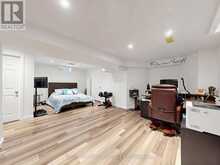 161 AUSTIN PAUL DRIVE N | Newmarket Ontario | Slide Image Thirty