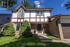 223 CENTRE STREET W | Richmond Hill Ontario | Slide Image One