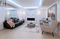 420 - 309 MAJOR MACKENZIE DRIVE E | Richmond Hill Ontario | Slide Image Eighteen