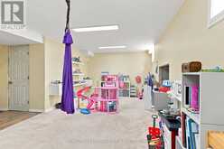 3 ROYAL COURT | Bradford West Gwillimbury Ontario | Slide Image Thirty-two