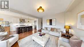 73 MANILA AVENUE | Markham Ontario | Slide Image Twelve