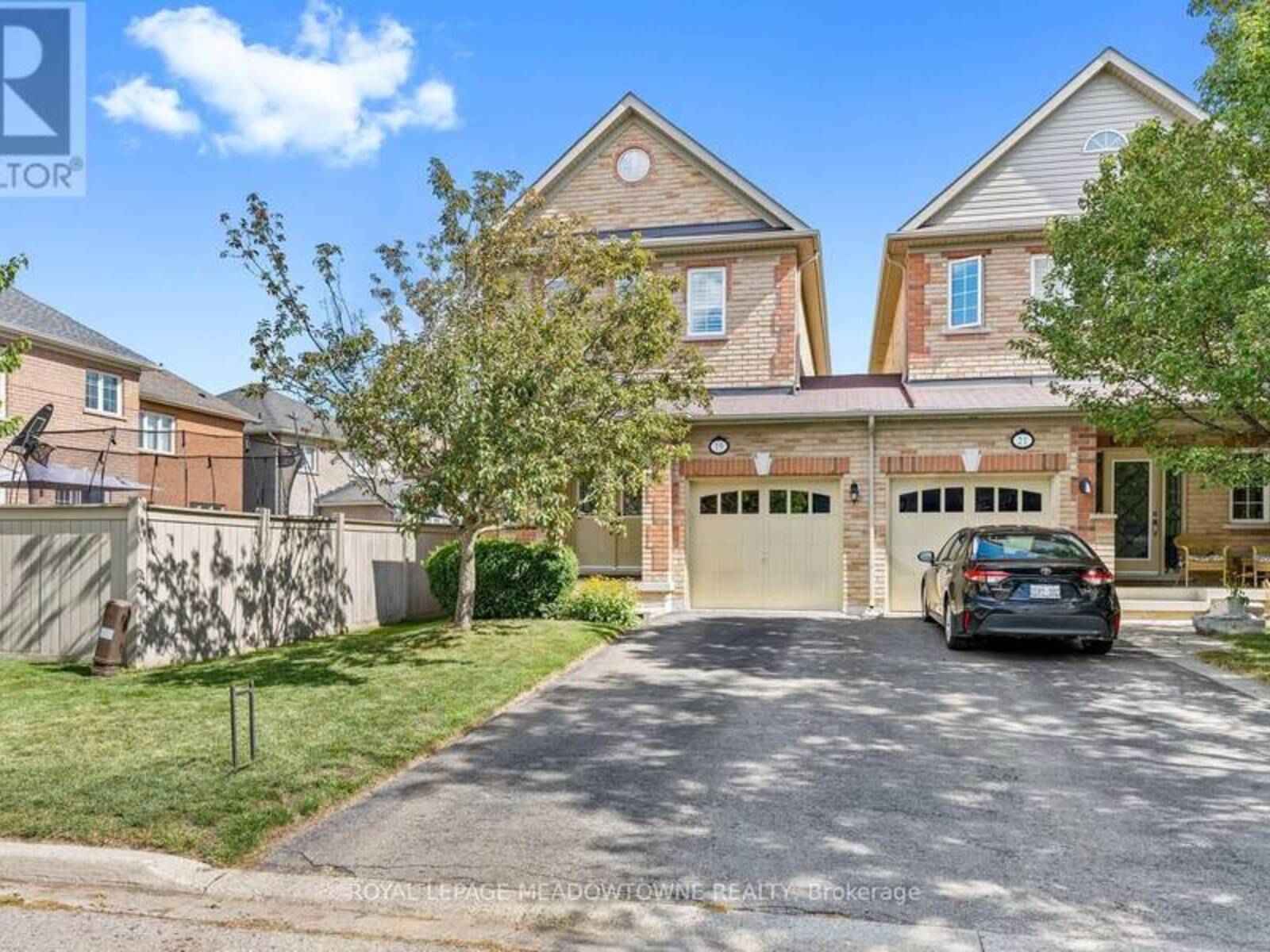 19 GOLDHAM WAY, Halton Hills, Ontario L7G 0B2