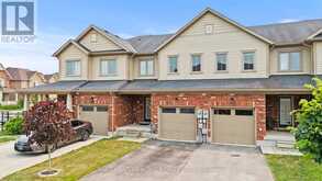 8470 HICKORY LANE N | Niagara Falls Ontario | Slide Image Three