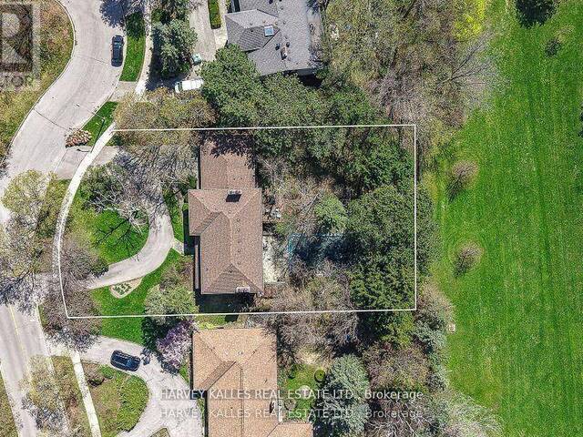 38 FIFESHIRE ROAD Toronto Ontario, M2L 2G6 - 5 Bedrooms Home For Sale