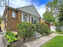 3 KENRAE ROAD | Toronto Ontario | Slide Image Two